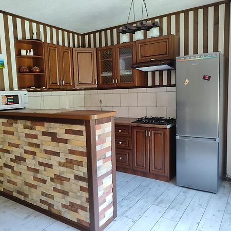 Котедж Кресаня Mykulychyn Bagian luar foto